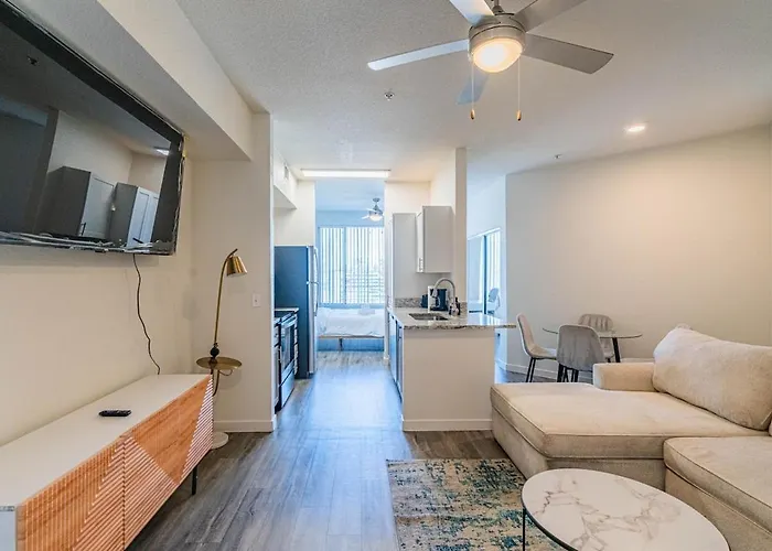 Stylish Studio-1br 1ba, Pool, Gym, Free Parking, Game Room, Ev Apartment Tempe